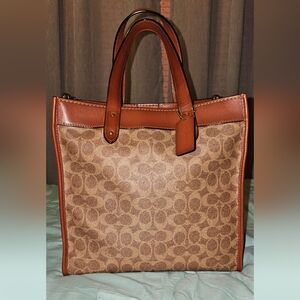 Coach Field Tote 30